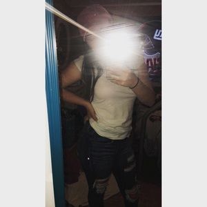 Meet your Posher, Gabriela